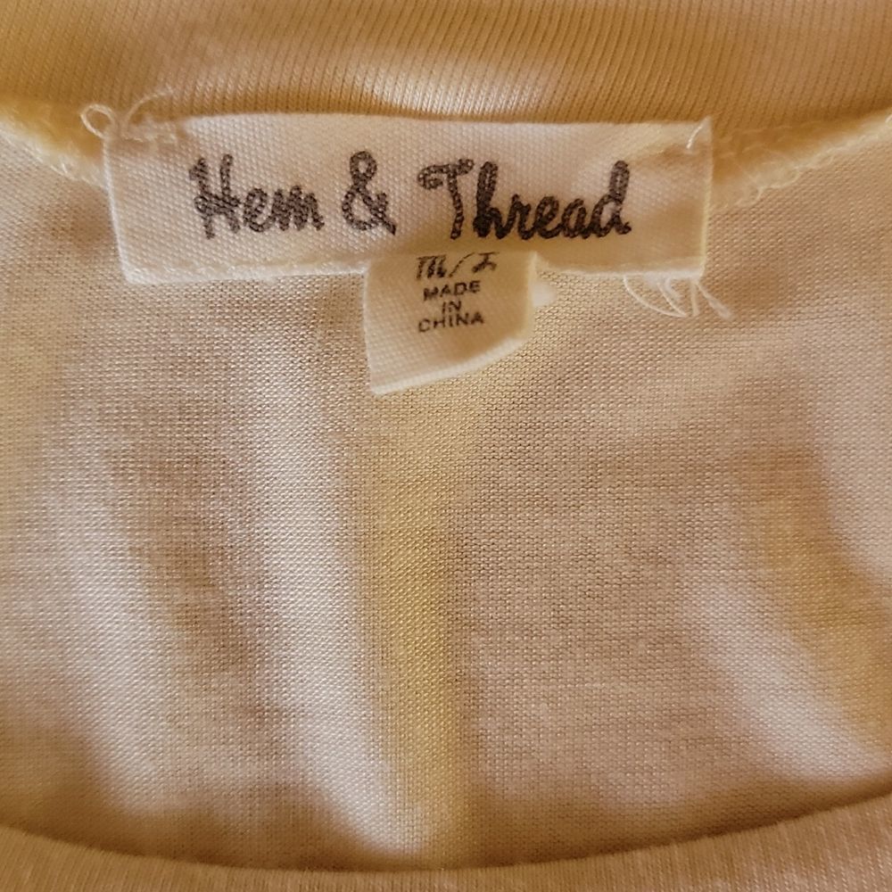 Hem & Thread rayon blouse Size L - Picture 6 of 7